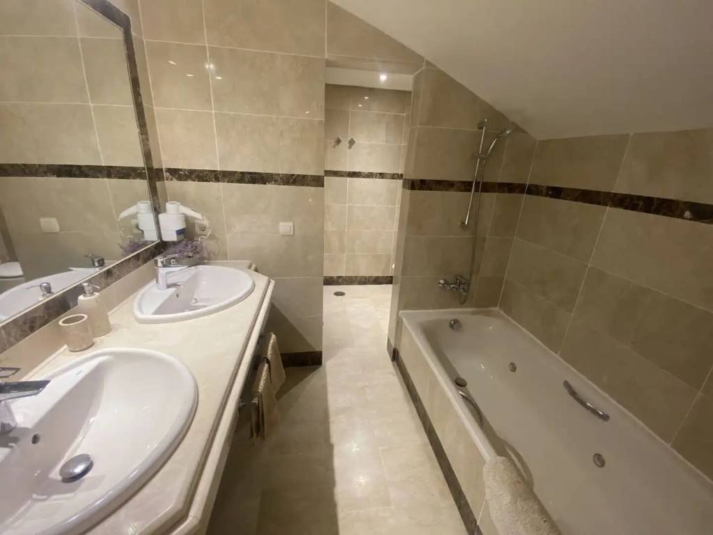 Piso de 144 m² en Marbella
