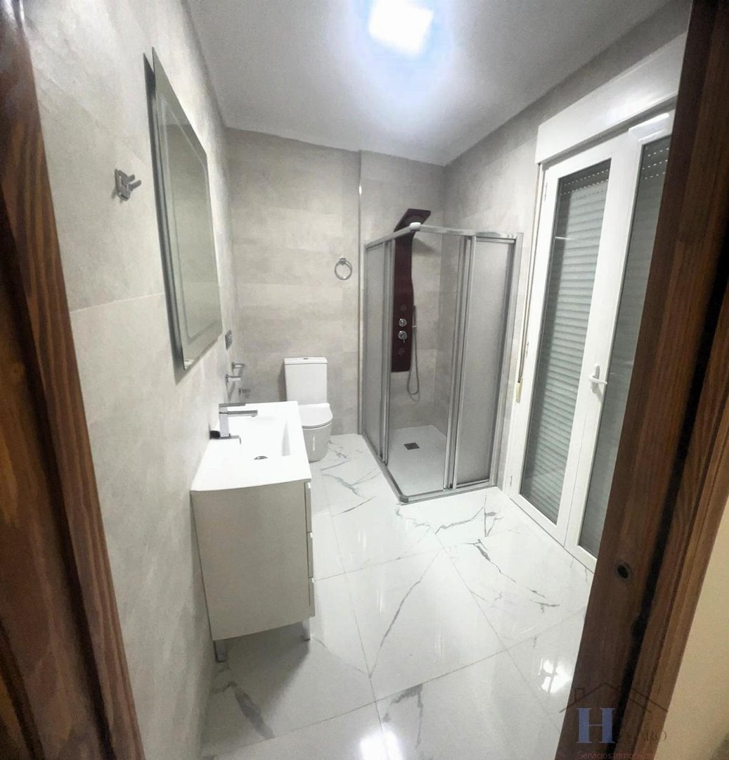 Appartamento 242 m² a Adra