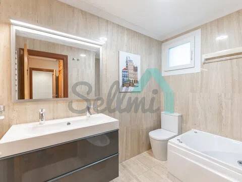 Piso de 112 m² en Oviedo