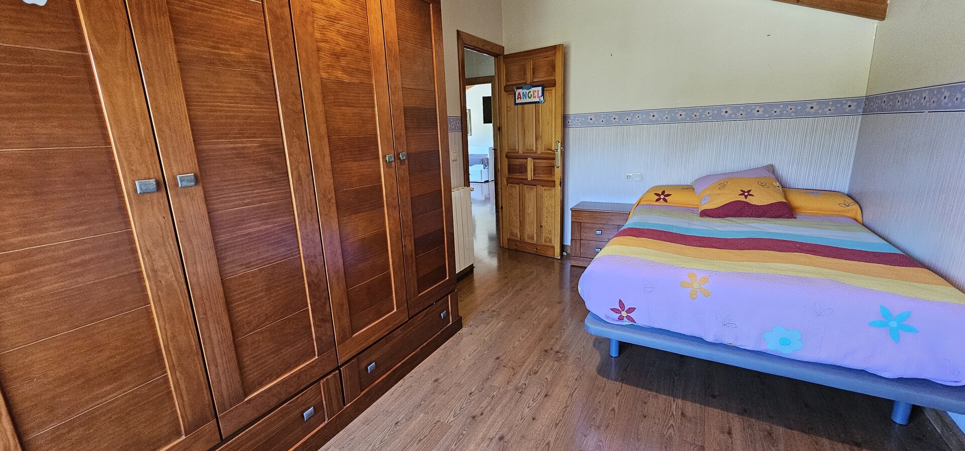 Piso de 1500 m² en Totana