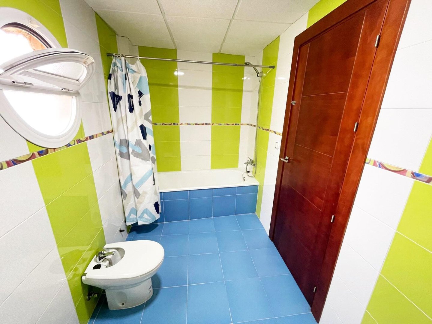 Casa de 232 m² en Setenil de las Bodegas