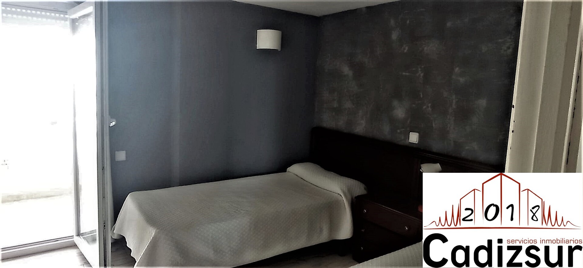 Piso de 57 m² en Cádiz