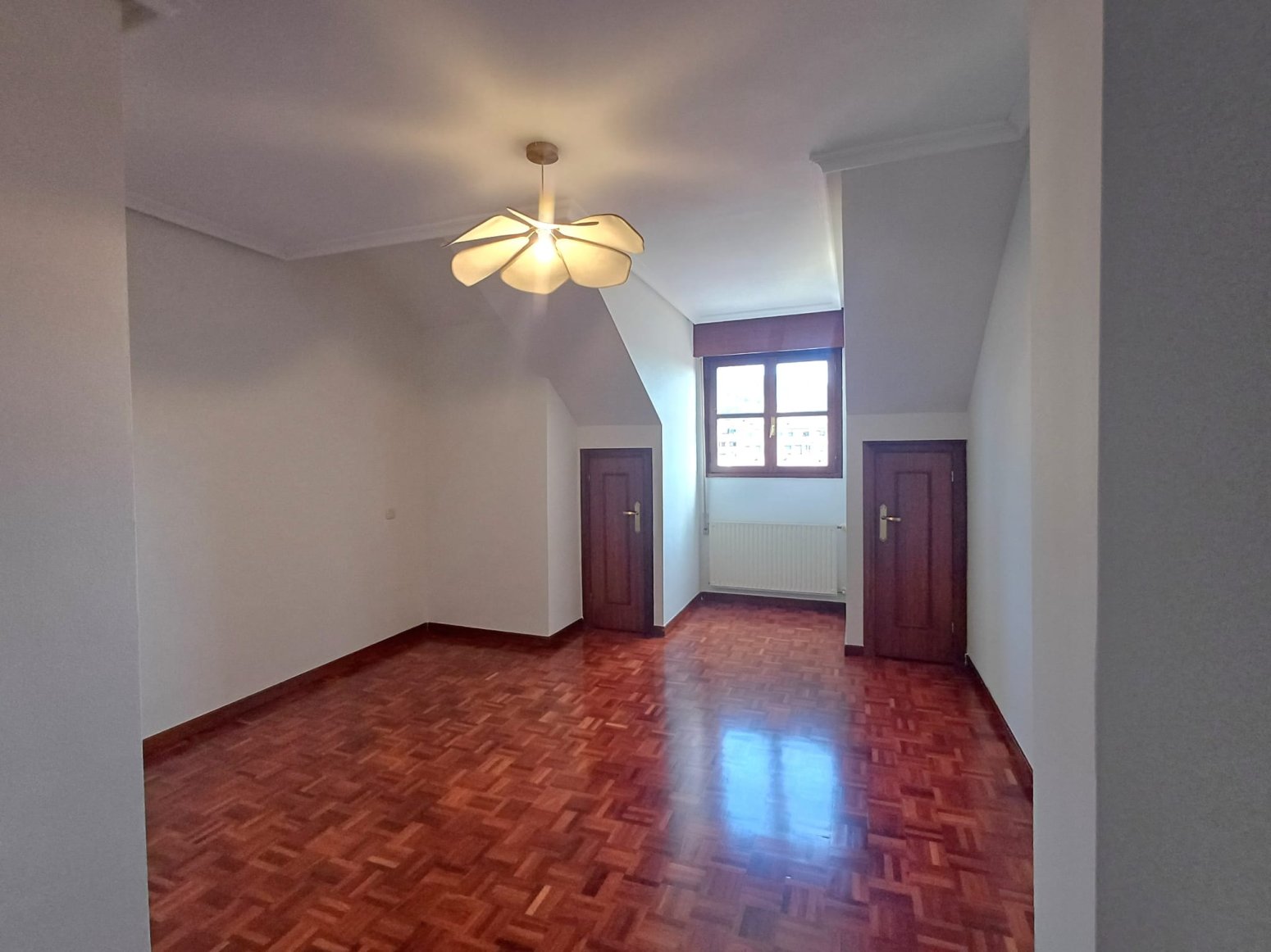 Pis de 114 m² a Oviedo