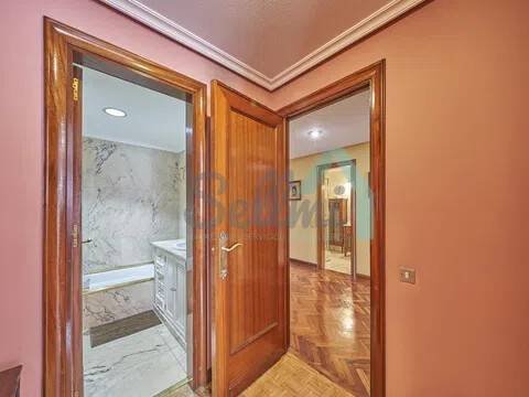Wohnung 142 m² in Oviedo