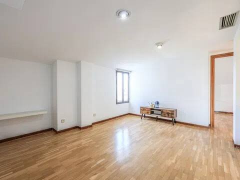 Wohnung 217 m² in Madrid