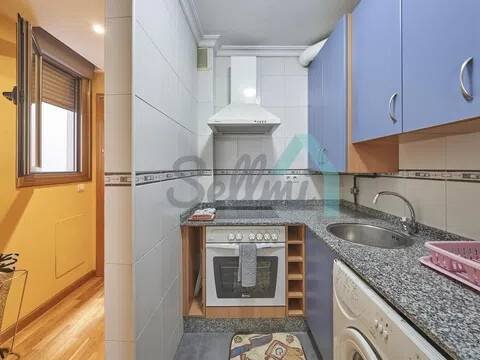 Piso de 48 m² en Oviedo