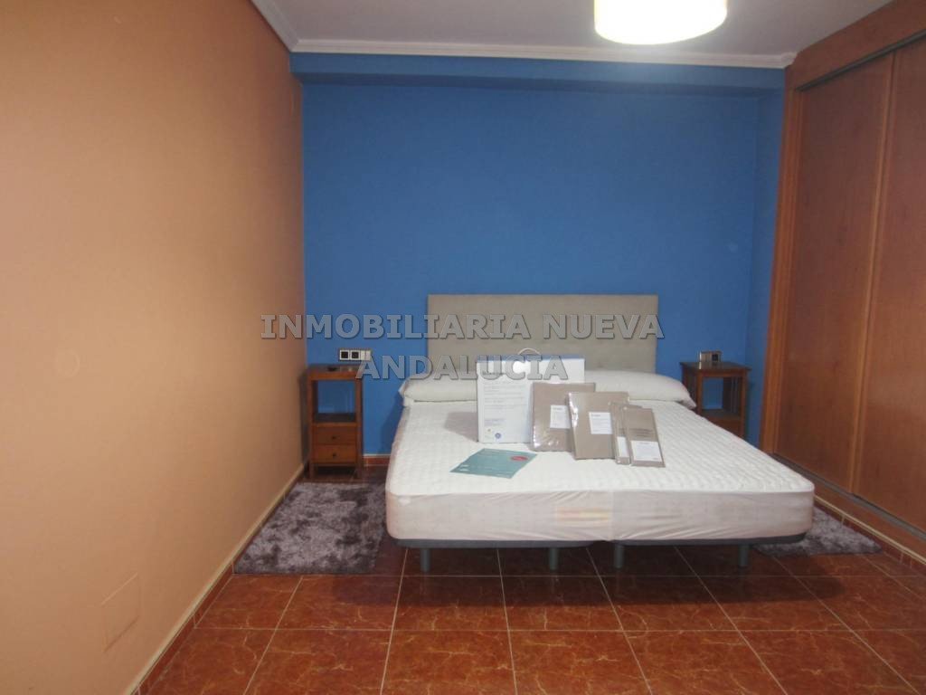Piso de 100 m² en Almería