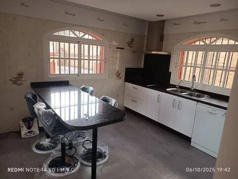 Casa de 250 m² a Casares