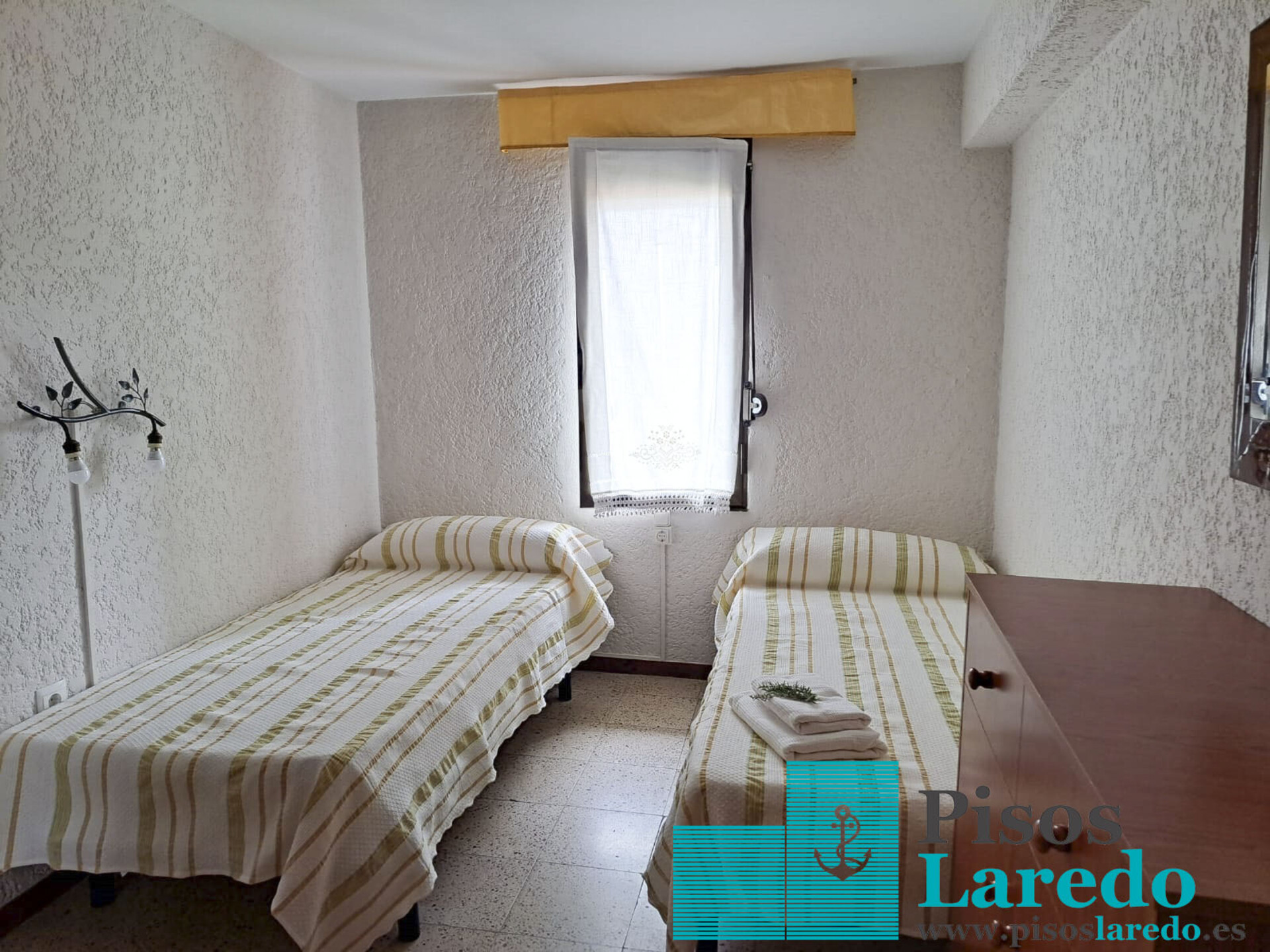 Piso de 65 m² en Laredo