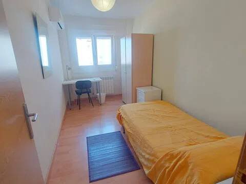 Piso de 95 m² en Zaragoza