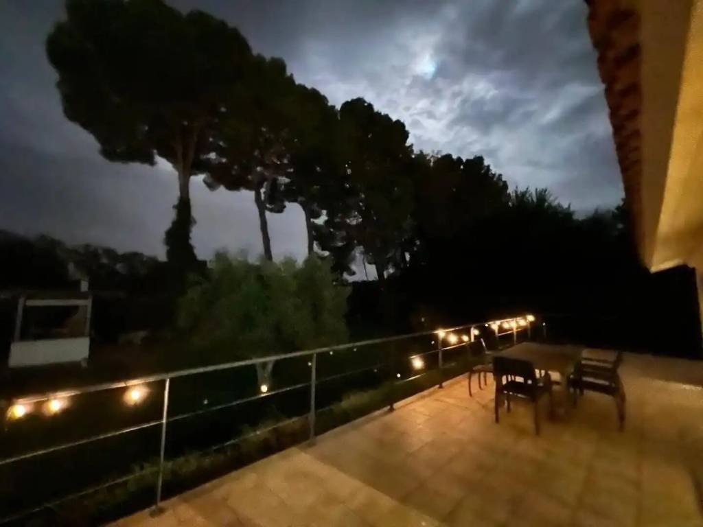 Casa de 350 m² en Albacete