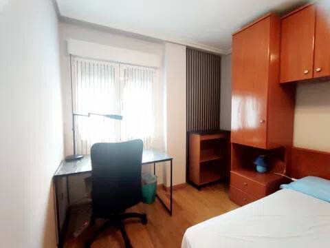 Piso de 120 m² en Oviedo
