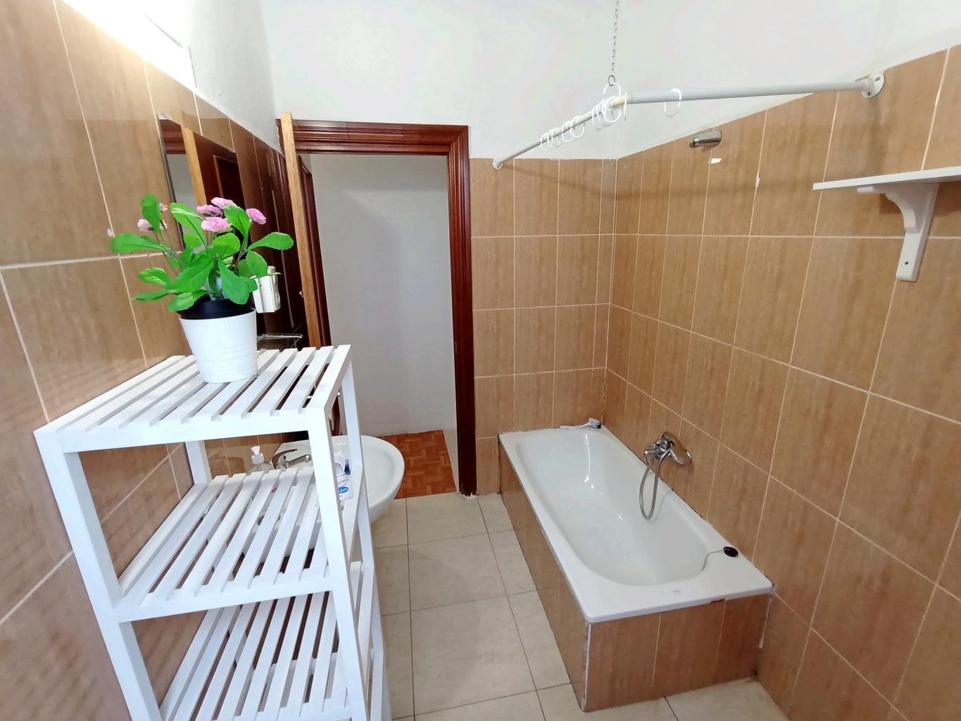 Habitación 110 m², Granada