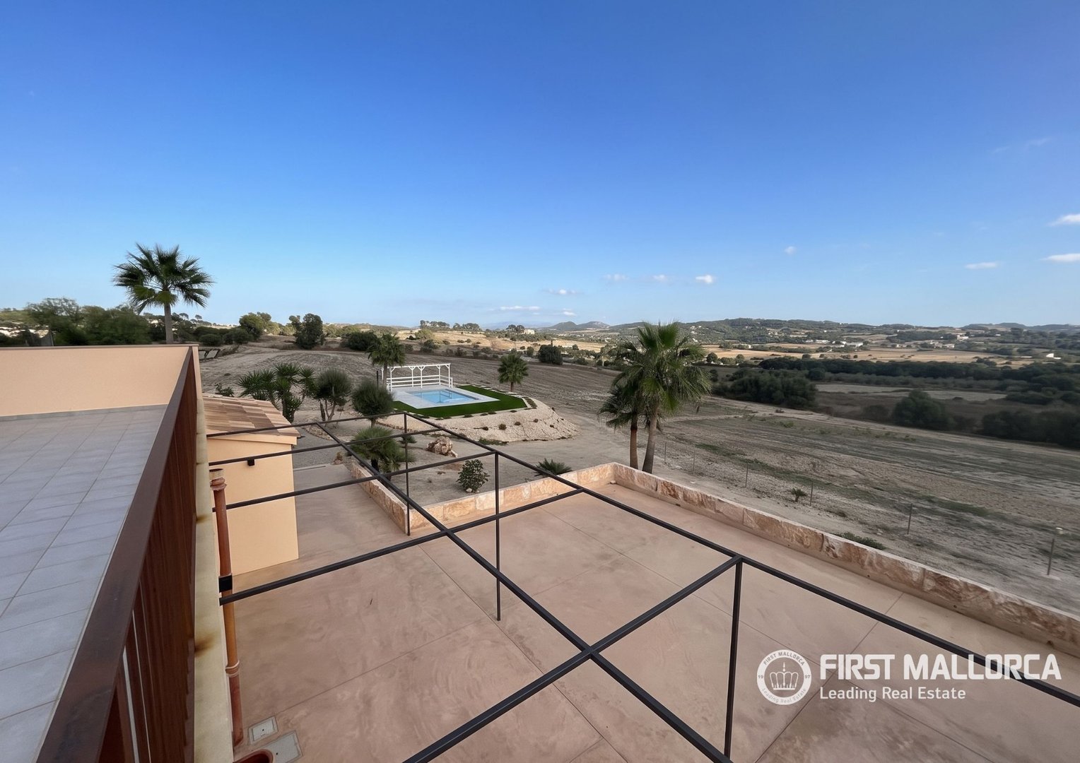 Pis de 280 m² a Lloret de Vistalegre