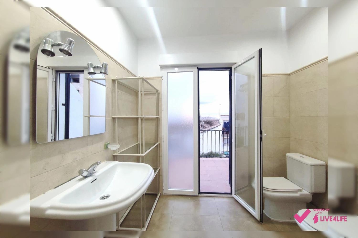 Habitación 310 m², Granada