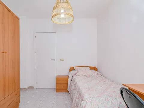 Piso de 122 m² en Granada