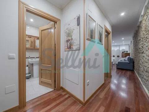 Piso de 57 m² en Oviedo