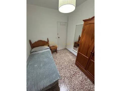 Piso de 90 m² en Cáceres