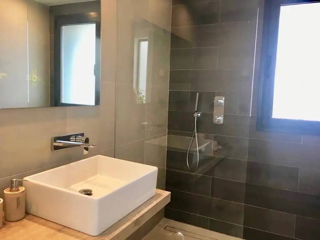 Casa de 396 m² en Estepona