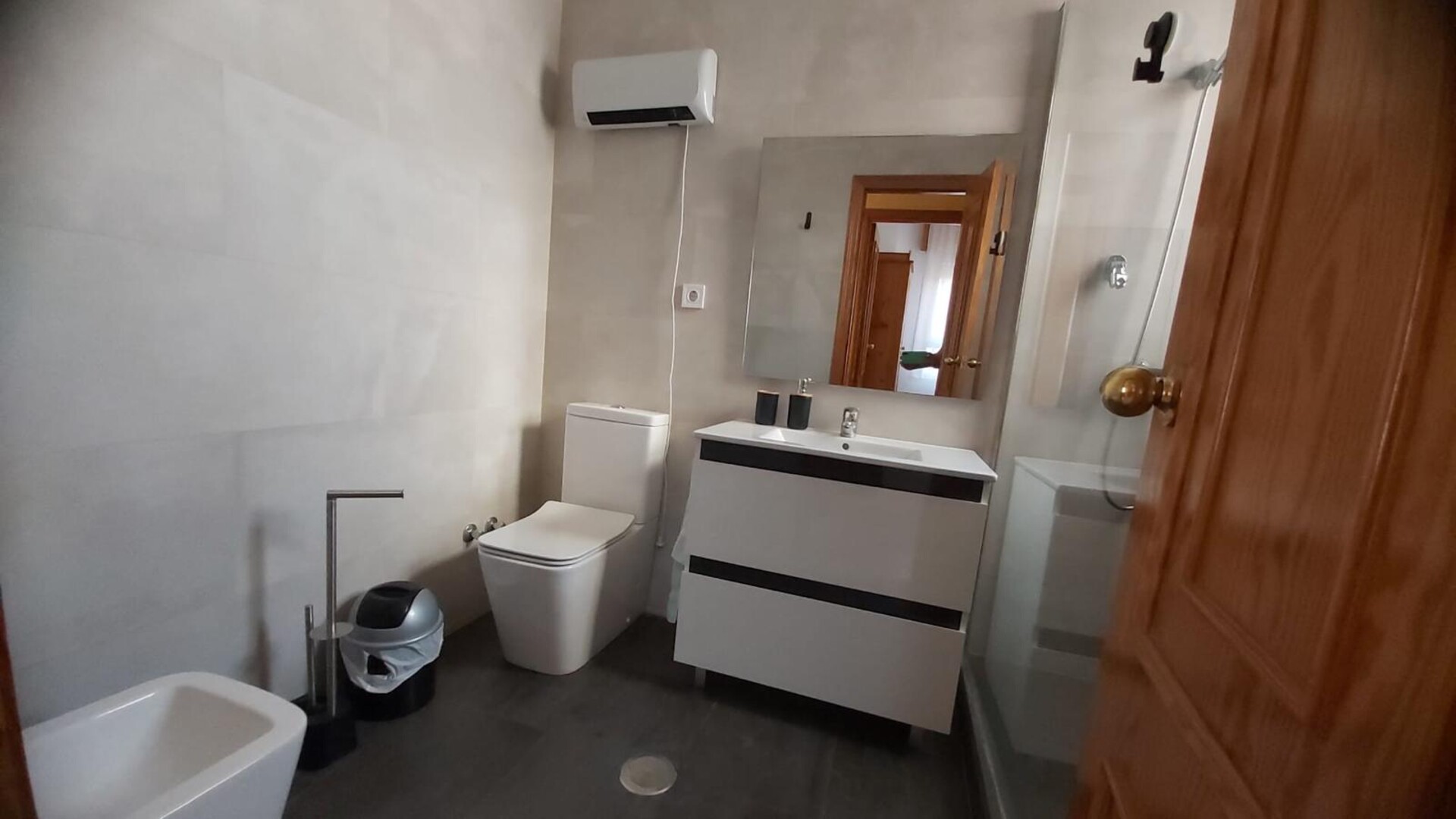 Habitación 189 m², Almería