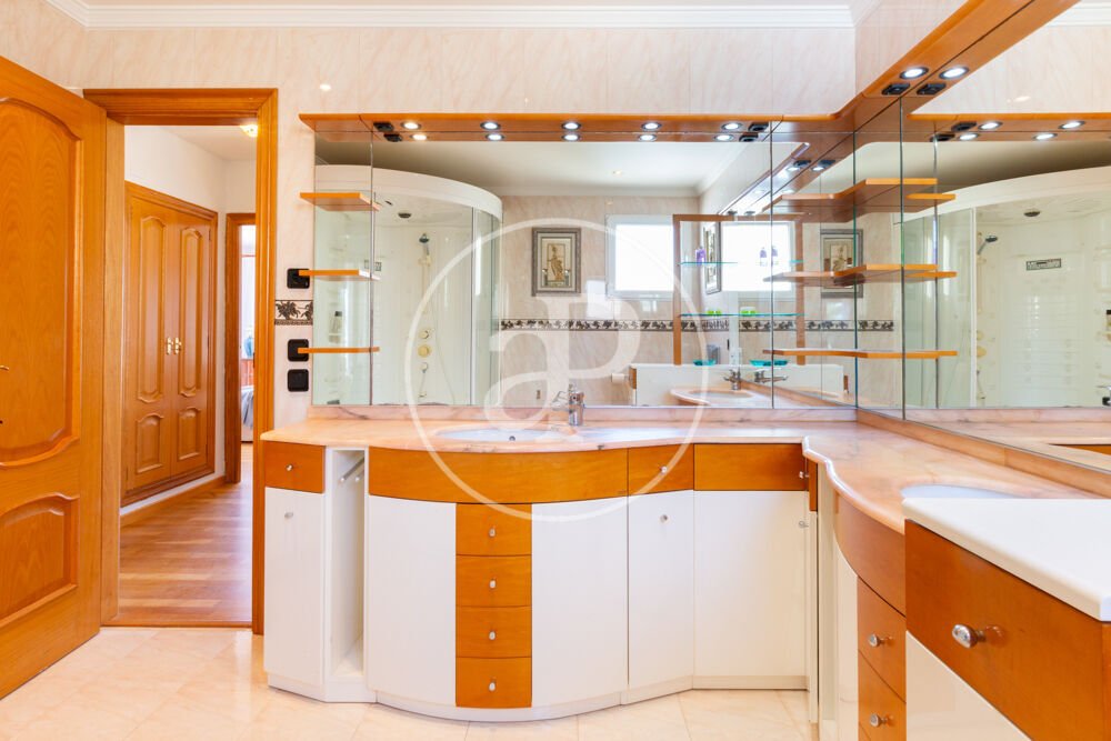 Casa de 260 m² a la Pobla de Farnals