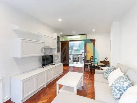 Piso de 68 m² en Oviedo