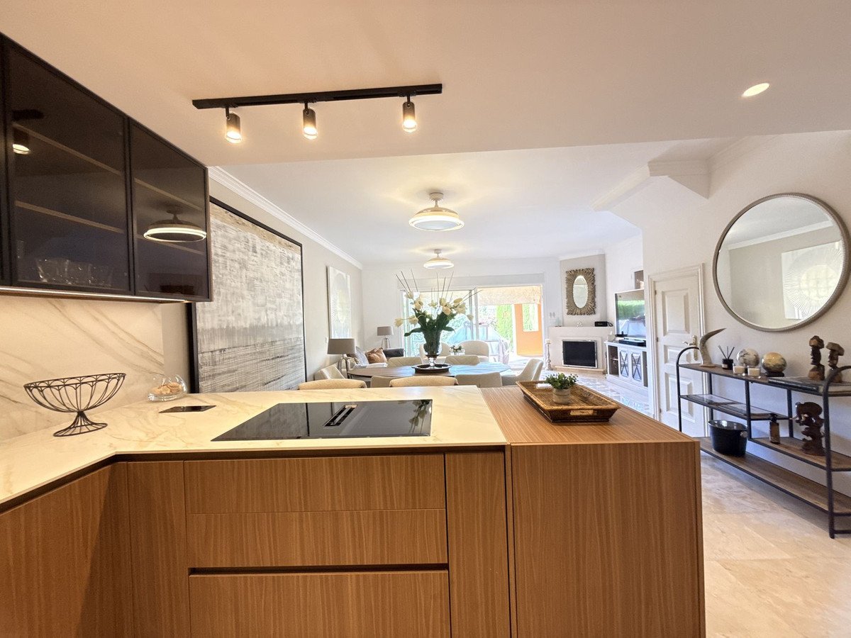 Flat 148 m² in Benahavís