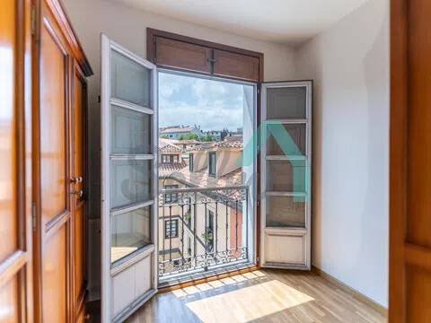 Piso de 69 m² en Oviedo