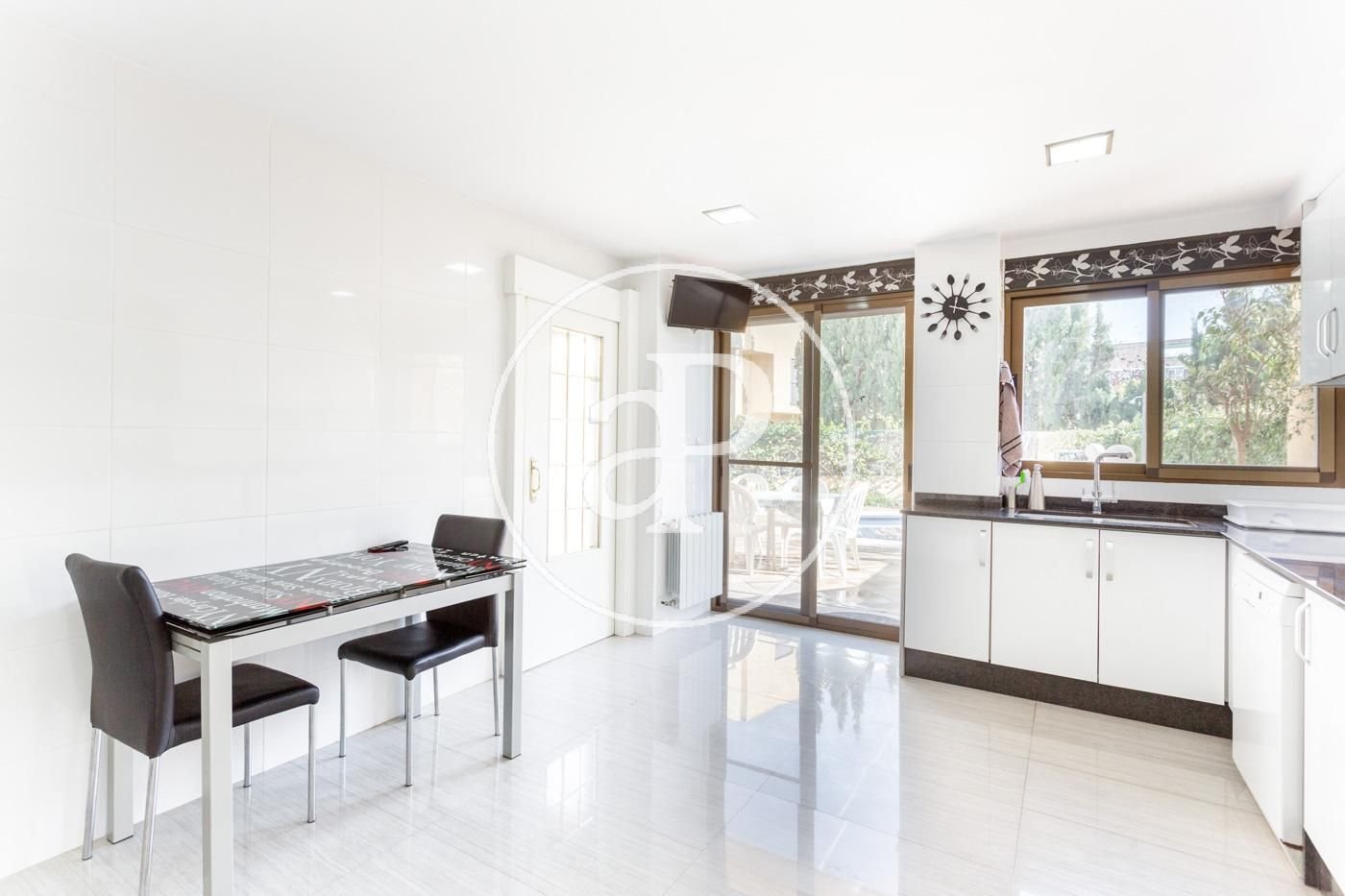 Moradia 350 m² em Paiporta