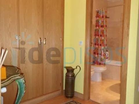 Piso de 60 m² en Santander