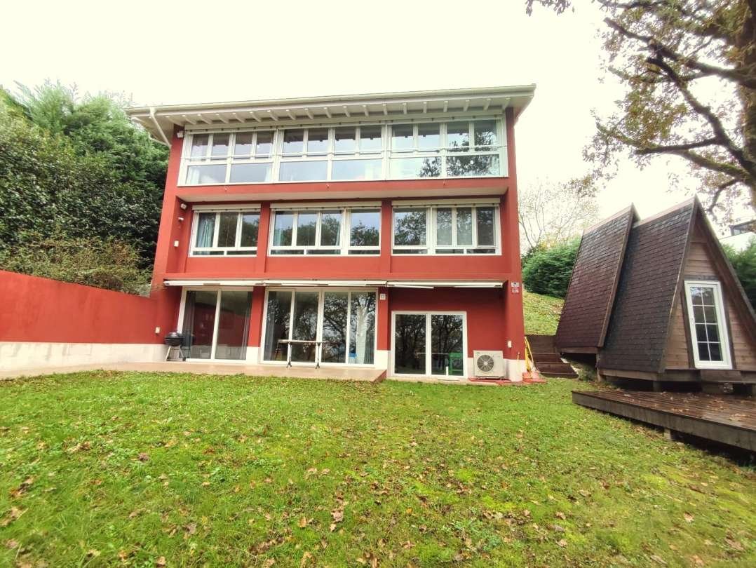 Casa de 285 m² a Mungia