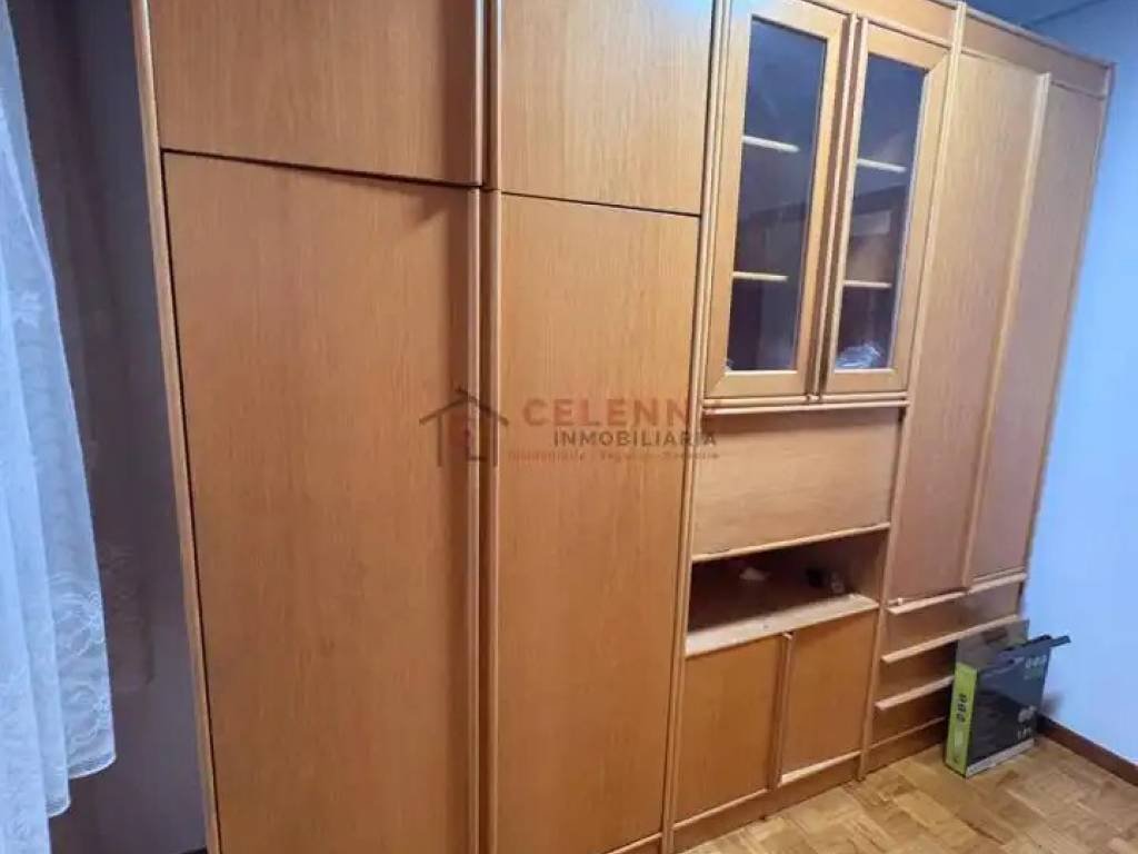 Piso de 90 m² en Ourense