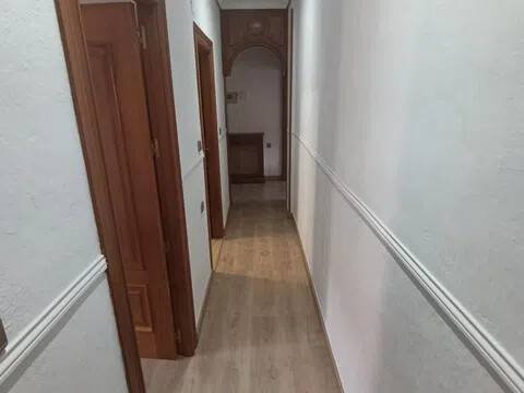 Quarto para alugar, Albacete
