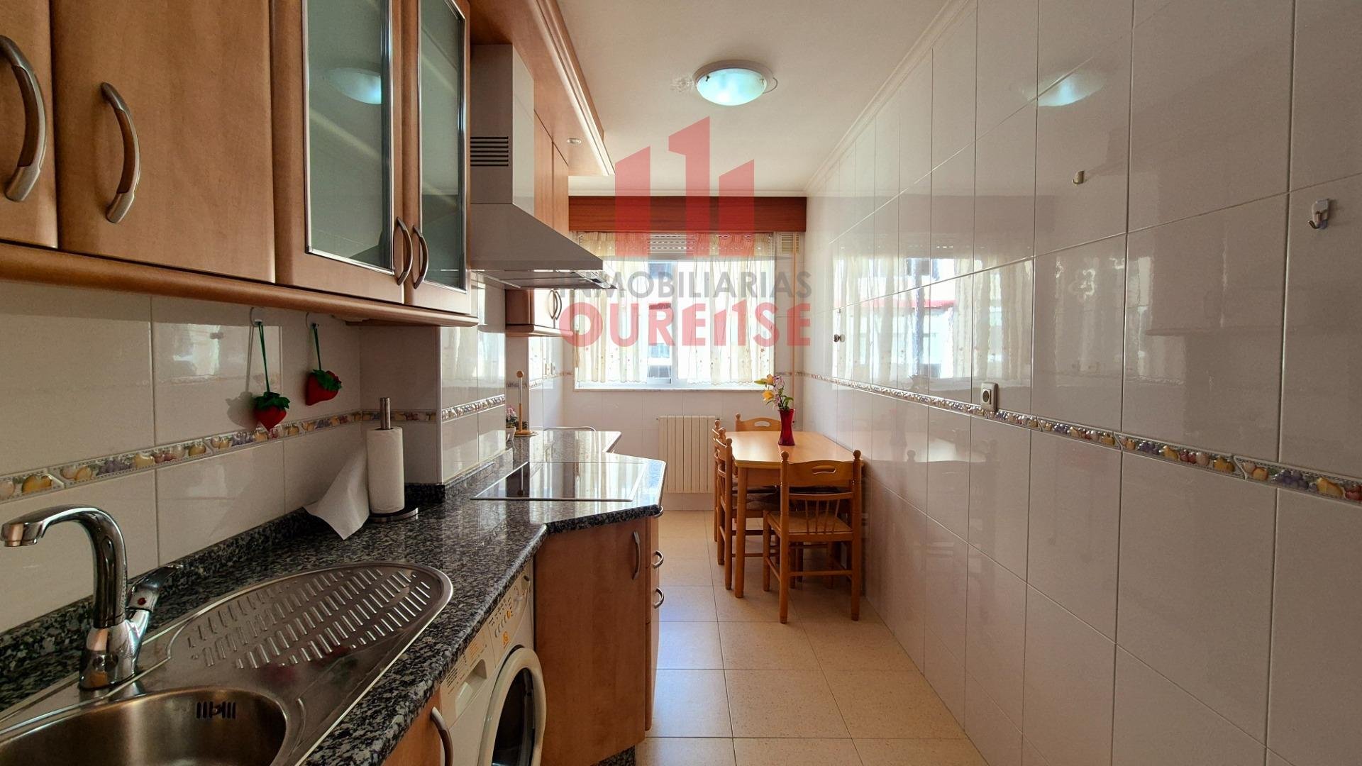 Piso de 93 m² en Ourense
