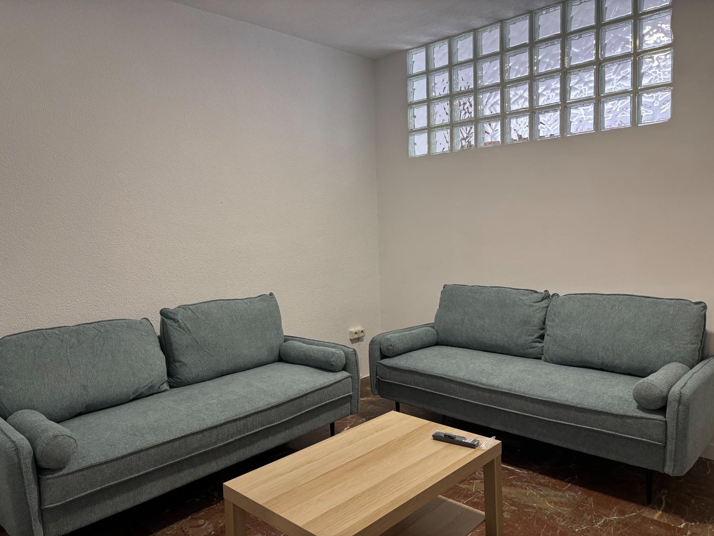Zimmer 154 m², Granada