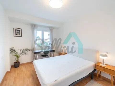 Piso de 67 m² en Oviedo