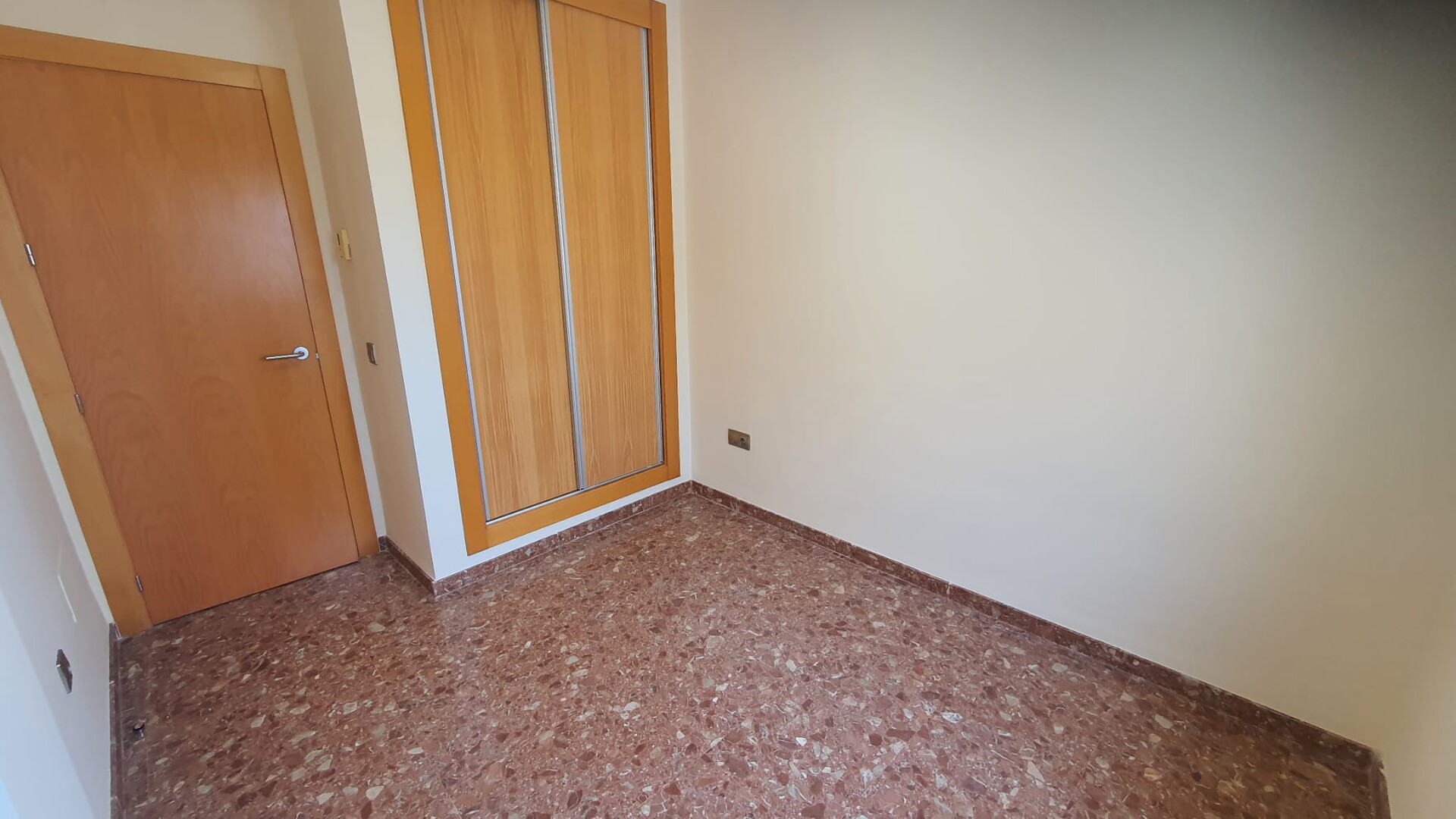 Pis de 81 m² a Almeria