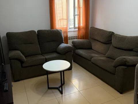 Habitación 140 m², Lérida