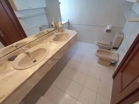 Zimmer 190 m², Valencia