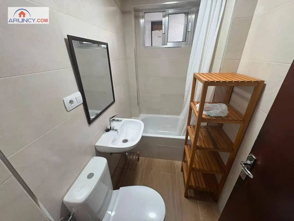 Piso de 75 m² en Sevilla