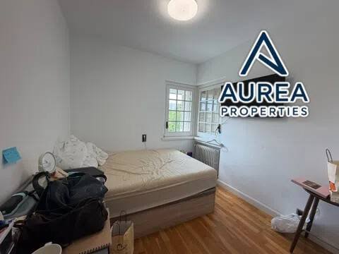 Haus 357 m² in Esplugues de Llobregat