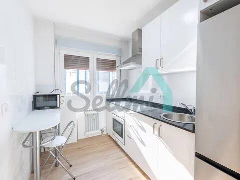 Pis de 68 m² a Oviedo