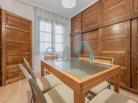 Piso de 153 m² en Oviedo