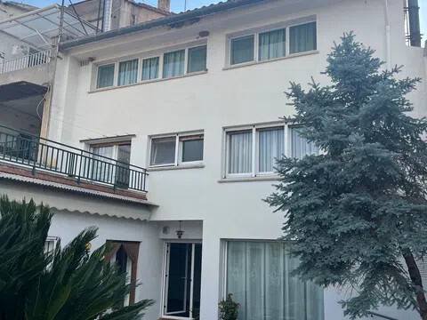 Casa de 273 m² en Castellar del Vallès