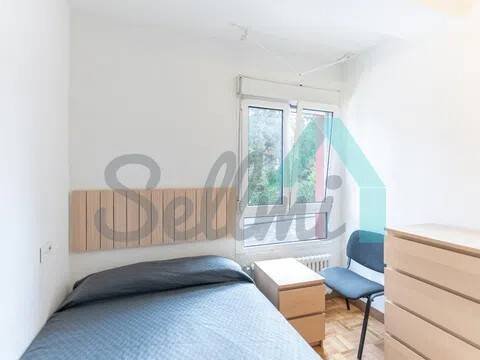 Pis de 95 m² a Oviedo