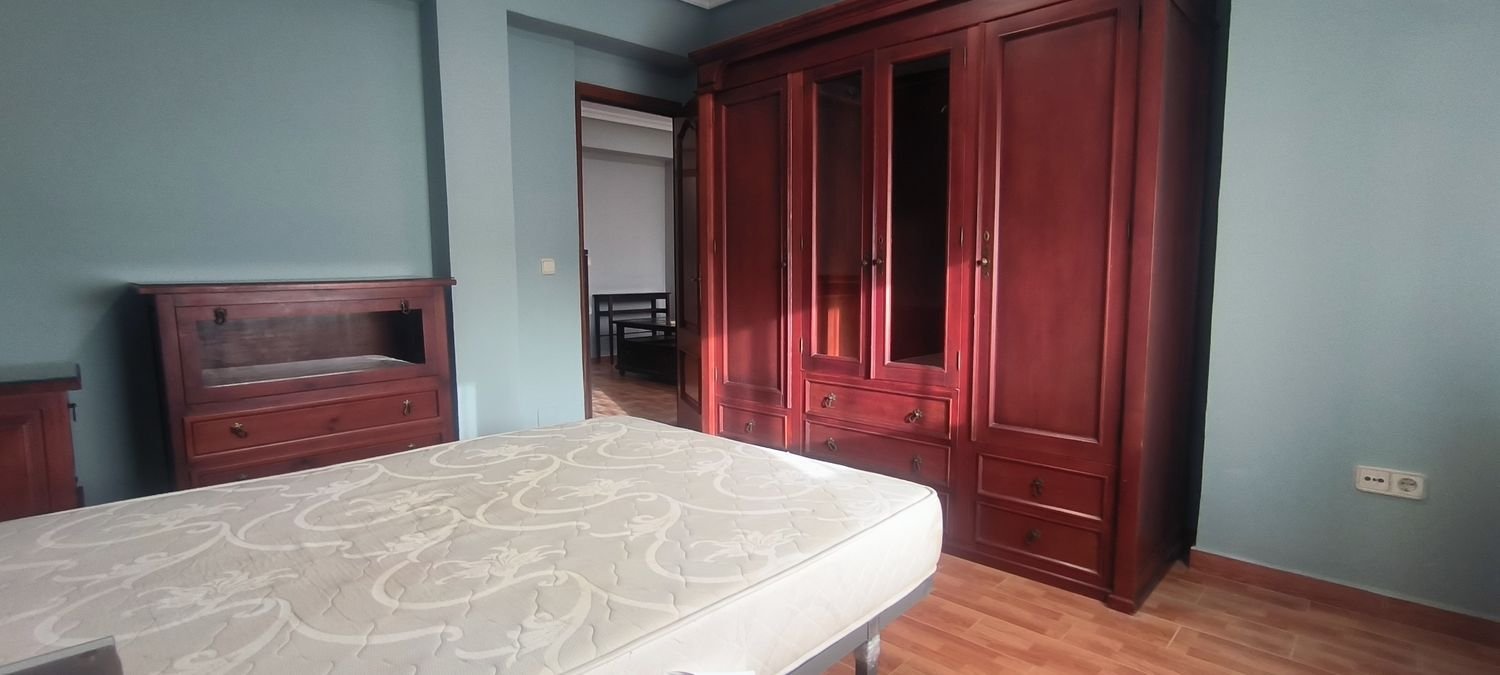 Piso de 75 m² en Almería
