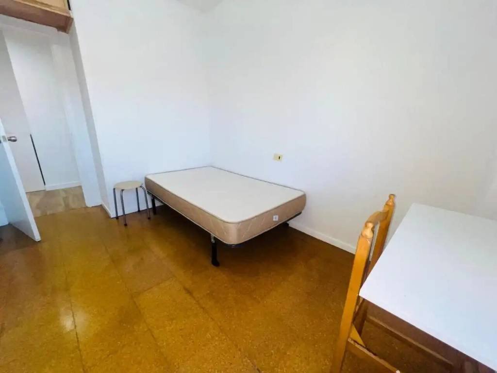 Piso de 98 m² en Ourense