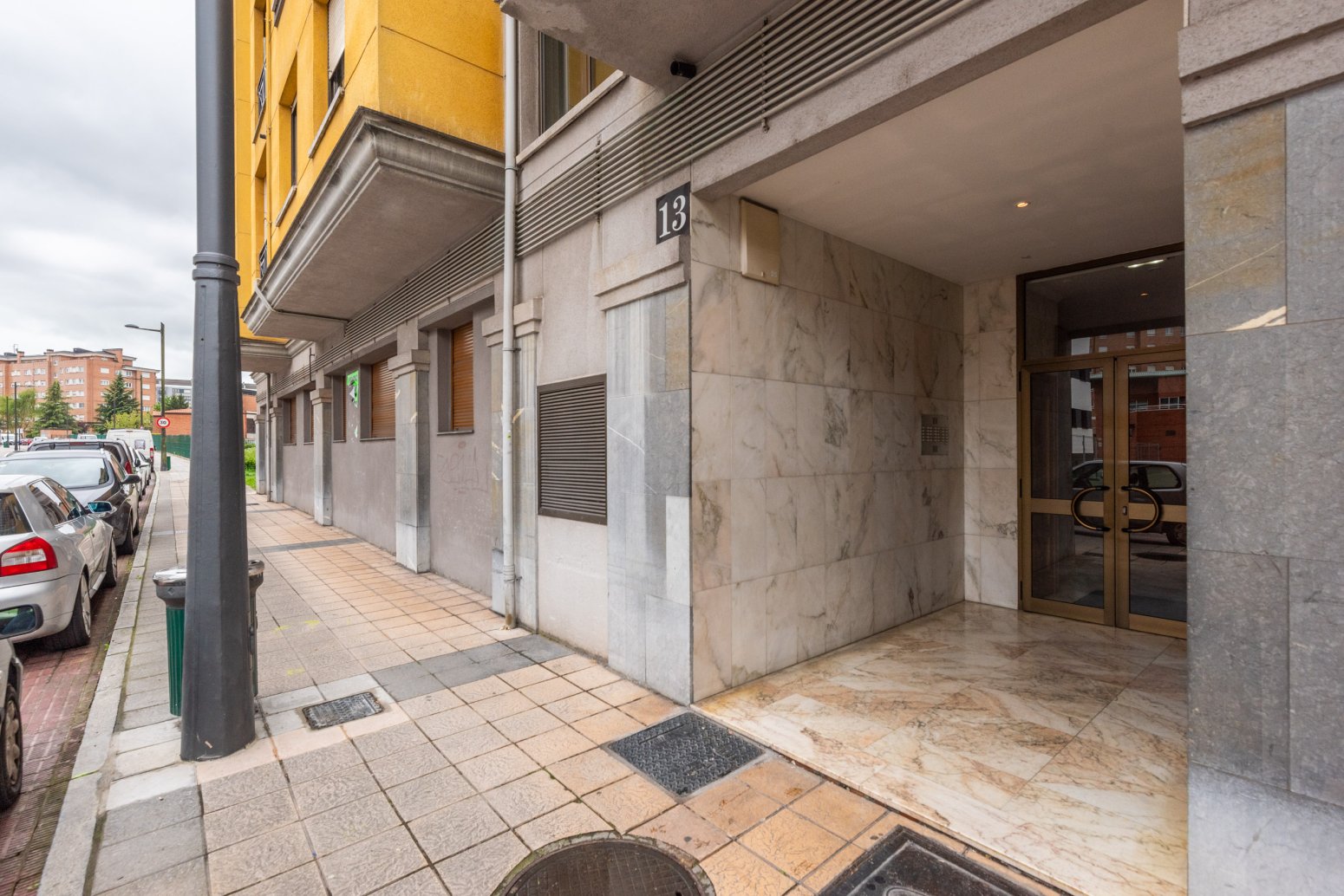 Piso de 90 m² en Oviedo