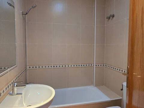Pis de 80 m² a Oriola