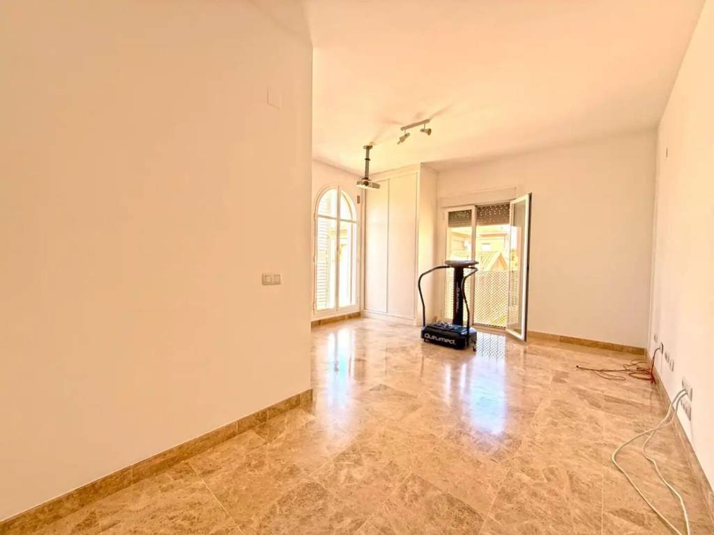 Casa de 151 m² a Tomares